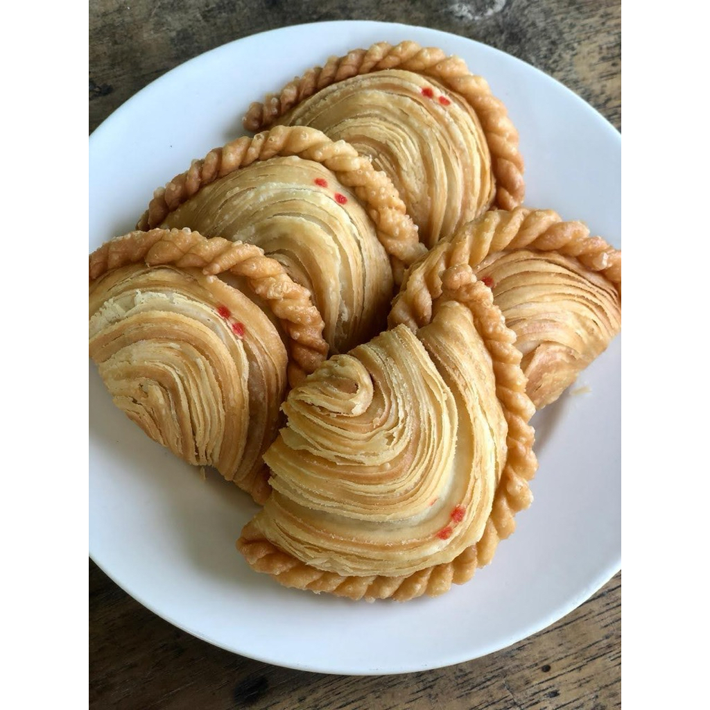 

CURRY PUFF PASTEL KHAS MALAYSIA PREMIUM KARIPAP PUSING SIAP MAKAN BERBAGAI VARIAN - KARIPAP FACTORY