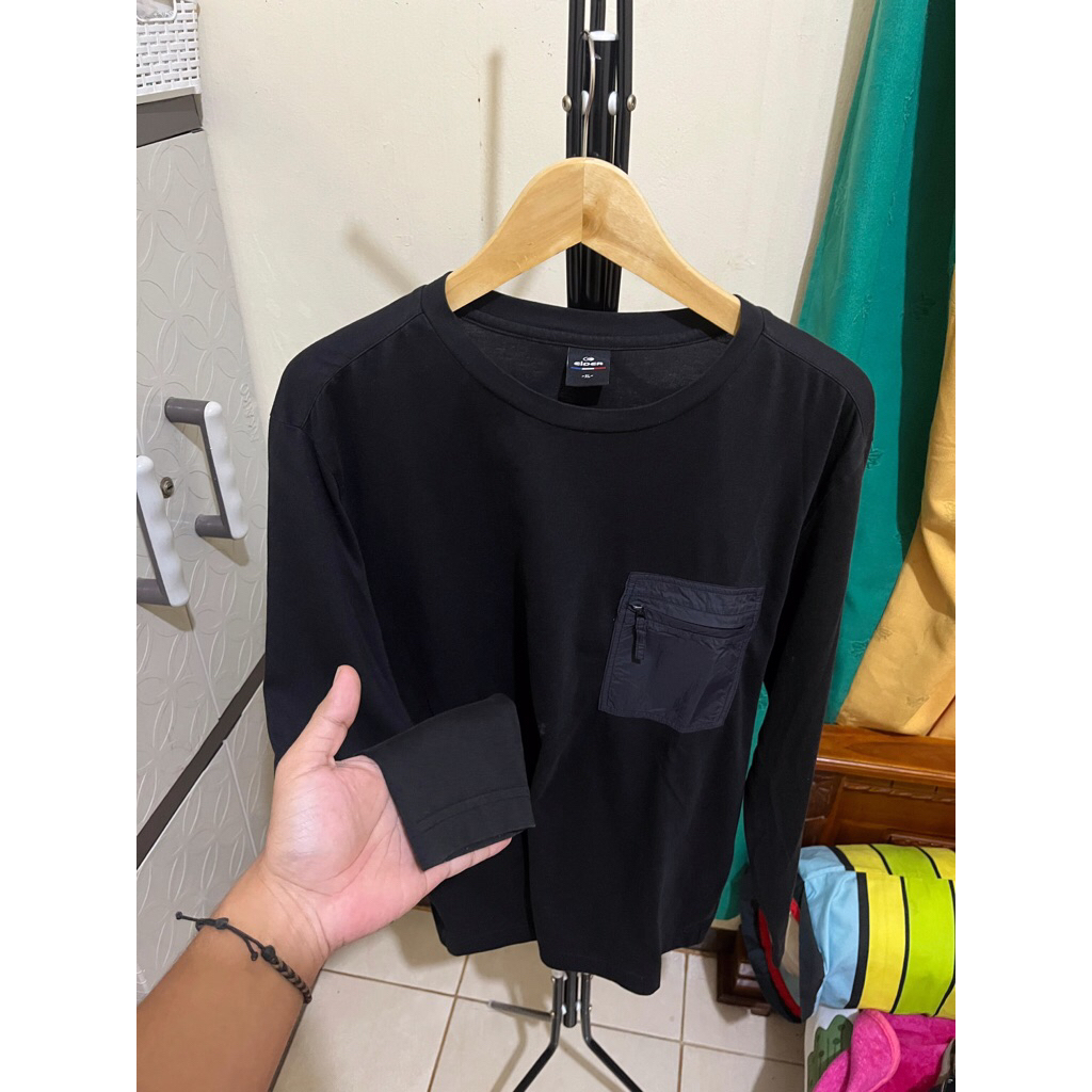 kaos lengan panjang pocket zipper EIDER original