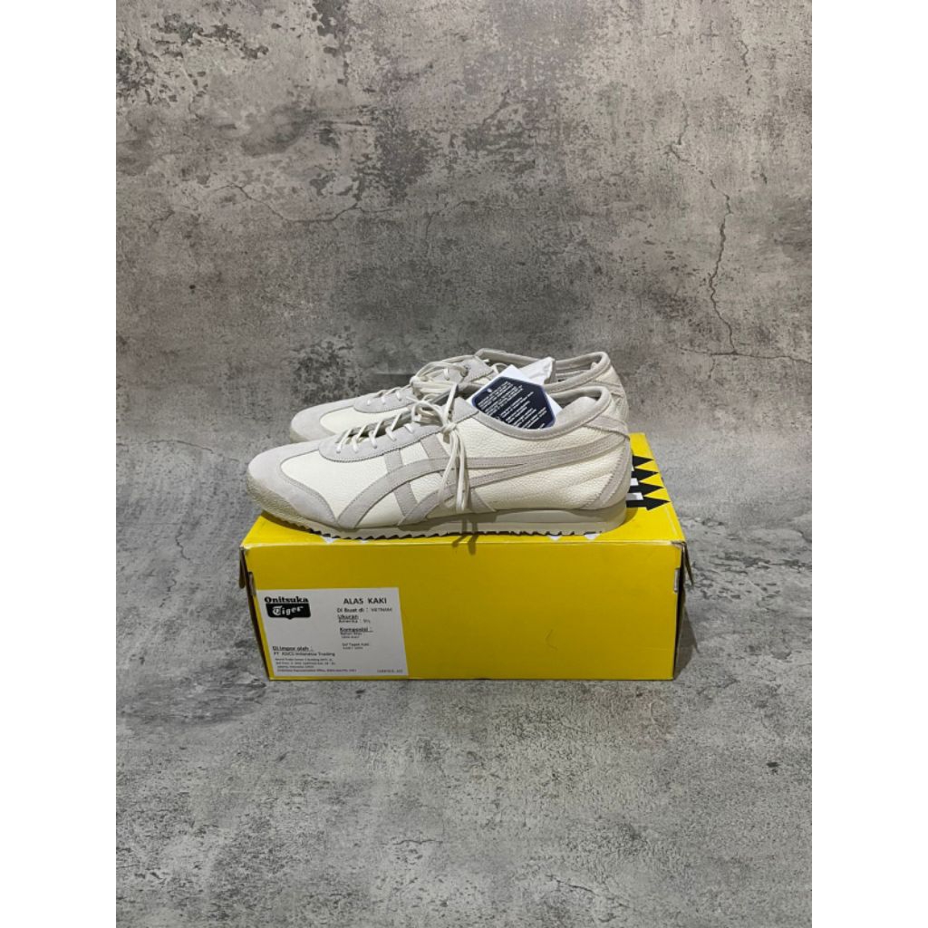 Sepatu Pria Sneakers Onitsuka Mexico 66 Super Deluxe