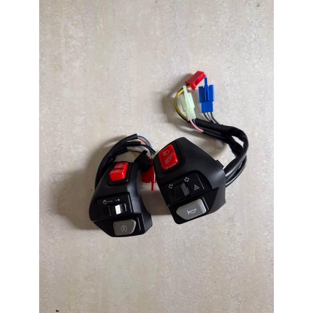 Saklar Vietnam aerox