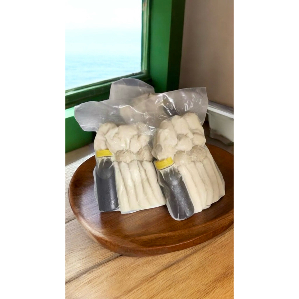 

pempek isi 25 pcs dengan rasa premium free cuko