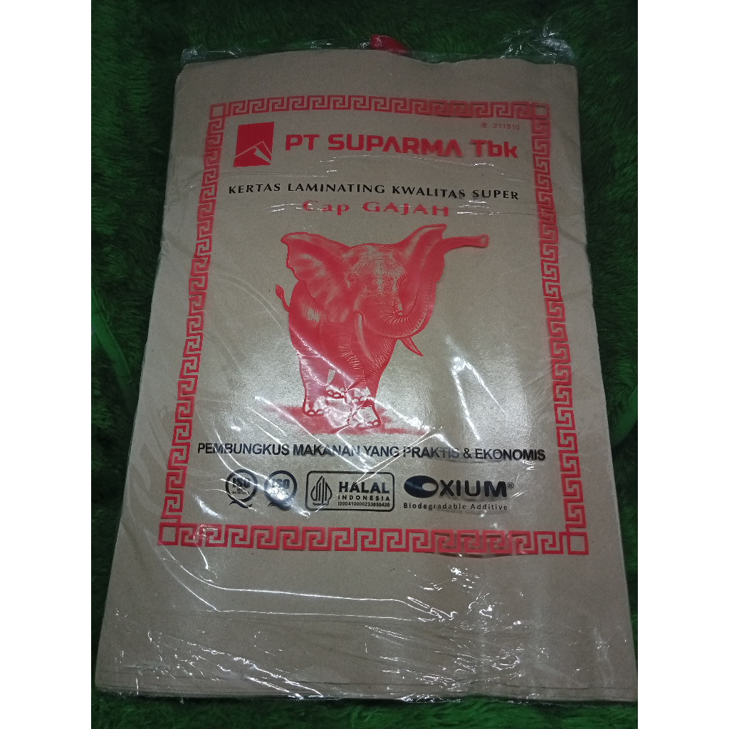 

Kertas Bungkus Nasi Makanan | Kertas Laminasi Nasi Coklat | Kertas Minyak Cap Gajah Merah Ukuran 28x39 cm Berisi 250 lembar