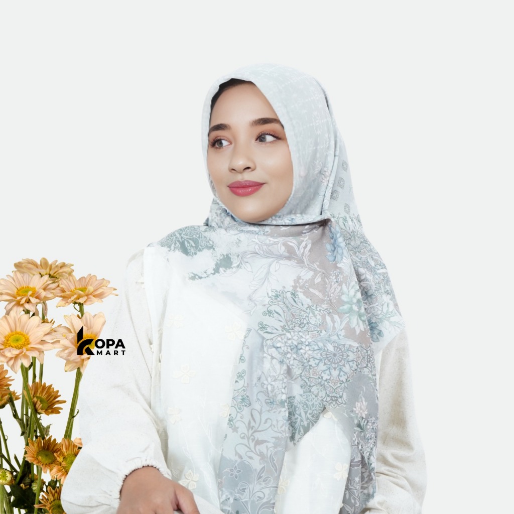Kopamart - Hakaera Hijab Segi Empat Khadijah Kerudung Printing Premium Digital Hijau HJHP003MSHJU