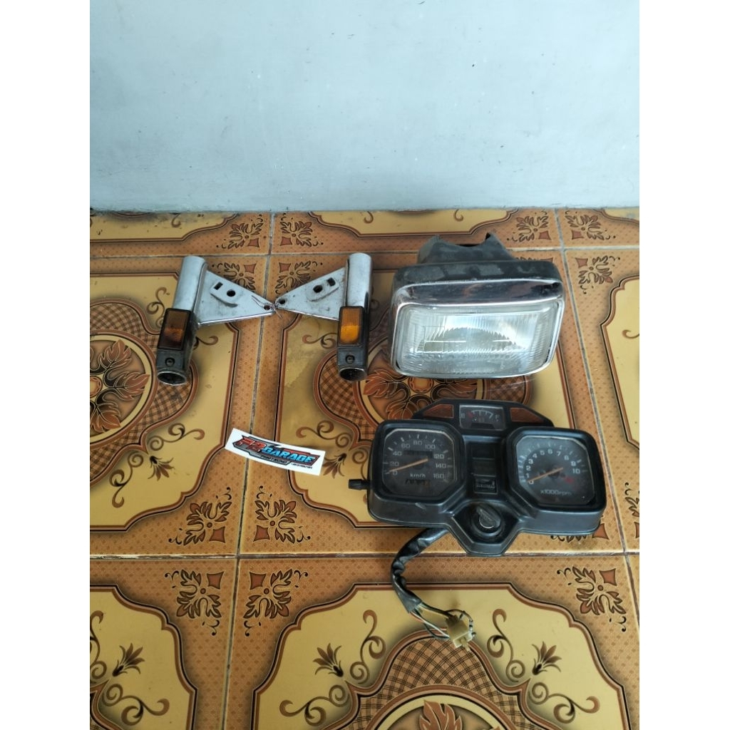 Lampu set spido kotak gl100 gl125 cdi original