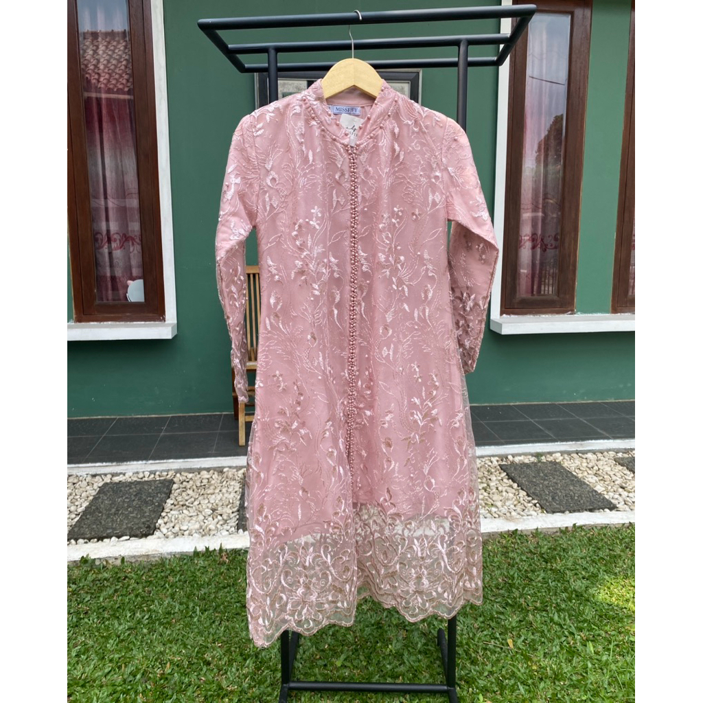 Kebaya Tunik Tile Brokat Mutiara Baju Atasan Kondangan Wisuda Modern