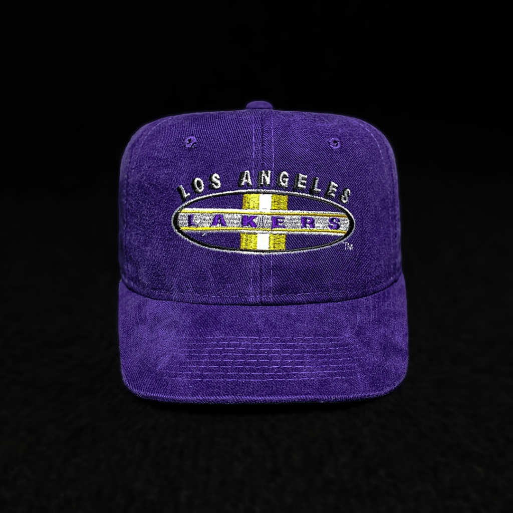 VINTAGE SNAPBACK - 90’s LOS ANGELES LAKERS * Sports Specialties Script Wool