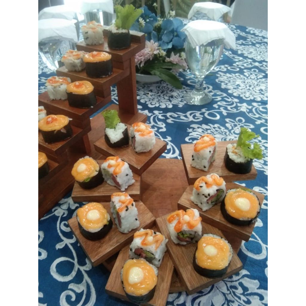 

aneka sushi harga kaki lima