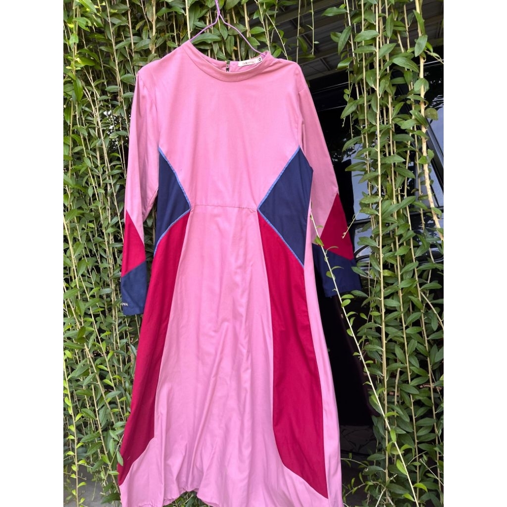 preloved dress shararea ukuran M