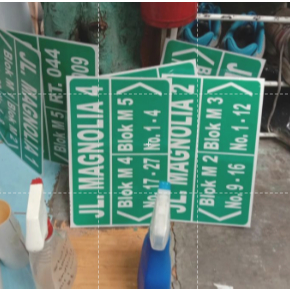 

Plang Nama Bolak Balik Plat Aluminium