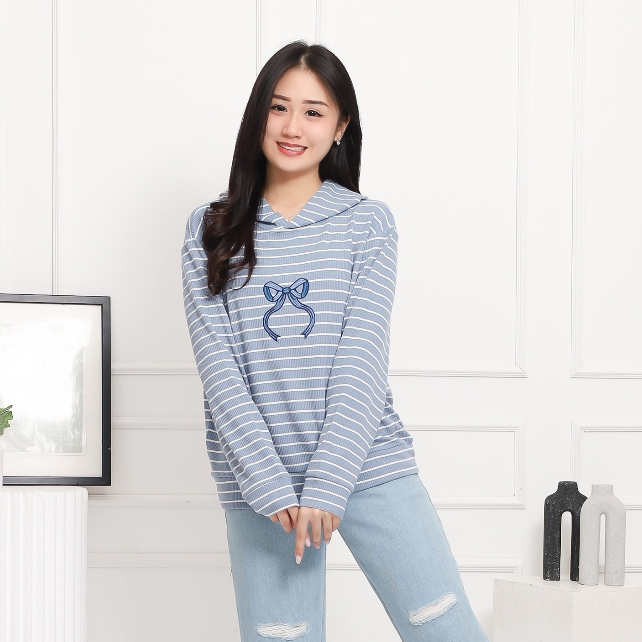 Beyond Closet Taenia Hoodie – Sweater Rajut Garis Kupluk Motif Pita Coquette Knit Premium Wanita
