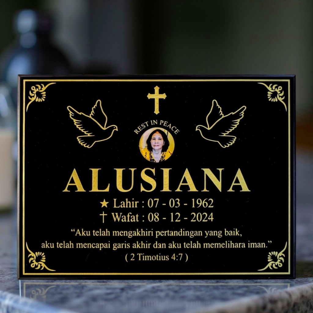 Lempengan Batu Nisan Kristen Foto Granit 40x30 Cm Tebal 2 Cm