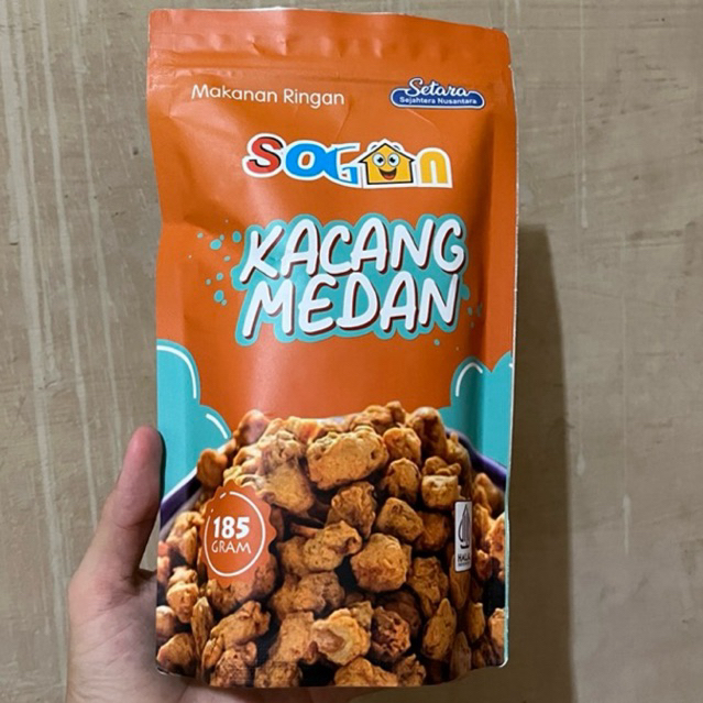 

Kacang Medan