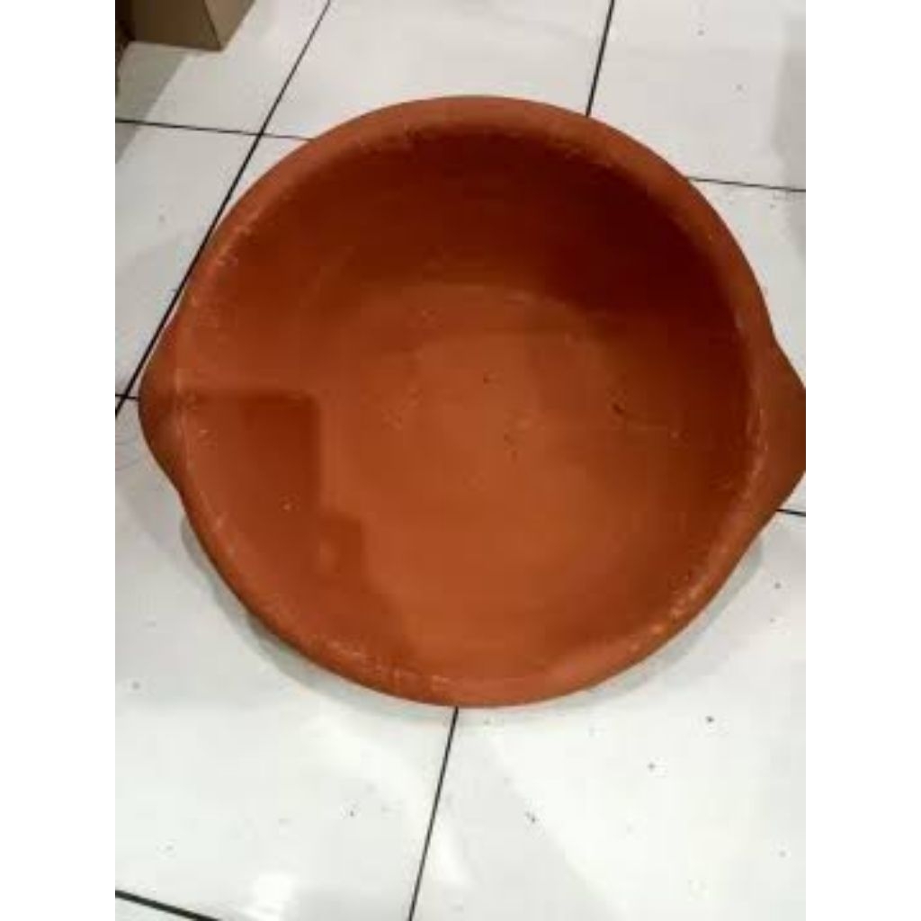 wajan gerabah tanah liat