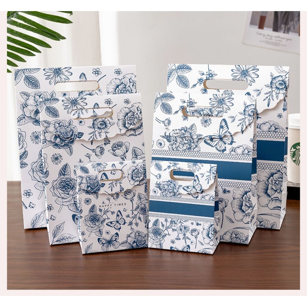 

PREMIUM PAPER BAG GIFT BAG TAS HADIAH EXCLUSIVE portrait plaid paper bag MARBEL HAPPY GB-15