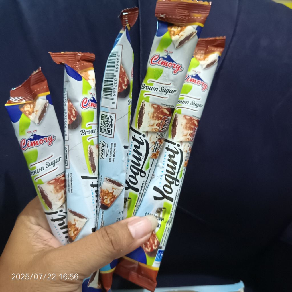 

Paket 5 pcs Cimory Yogurt Stick 40g - Brown Sugar