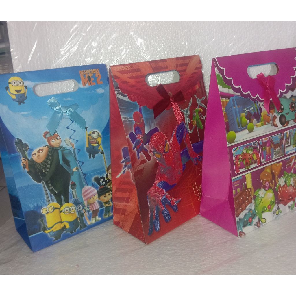 

paperbag tutup karakter