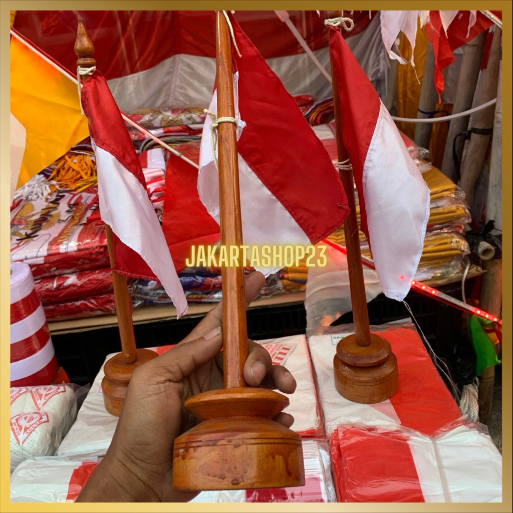 

Bendera Merah Putih + Tiang Kayu / Bendera Meja Guru Kantor