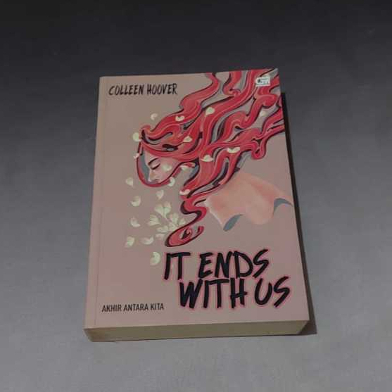 It Ends With Us - Colleen Hoover (Terjemah) | Preloved Second Novel