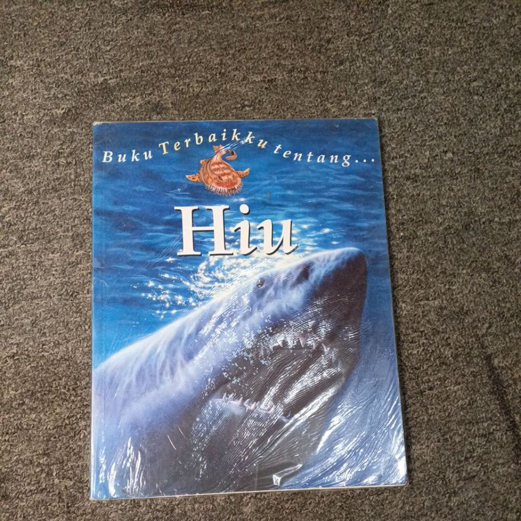 Buku Terbaikku Tentang Hiu