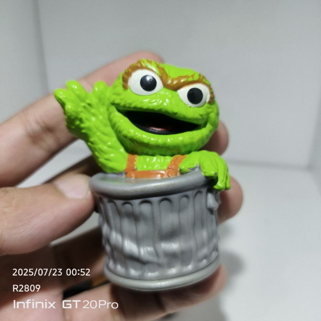 Figure Sesame Street Oscar Hasbro