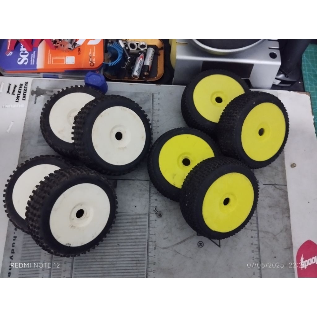 vleg ban rc buggy 1/8 kuning