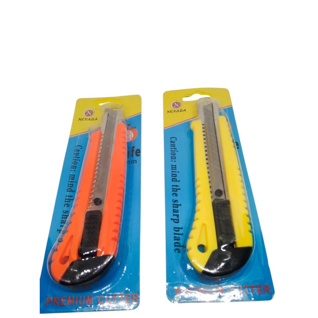 

PISAU KATTER NEVEDA ALAT PEMOTONG KERTAS/MATA POTONG KATTER BESAR