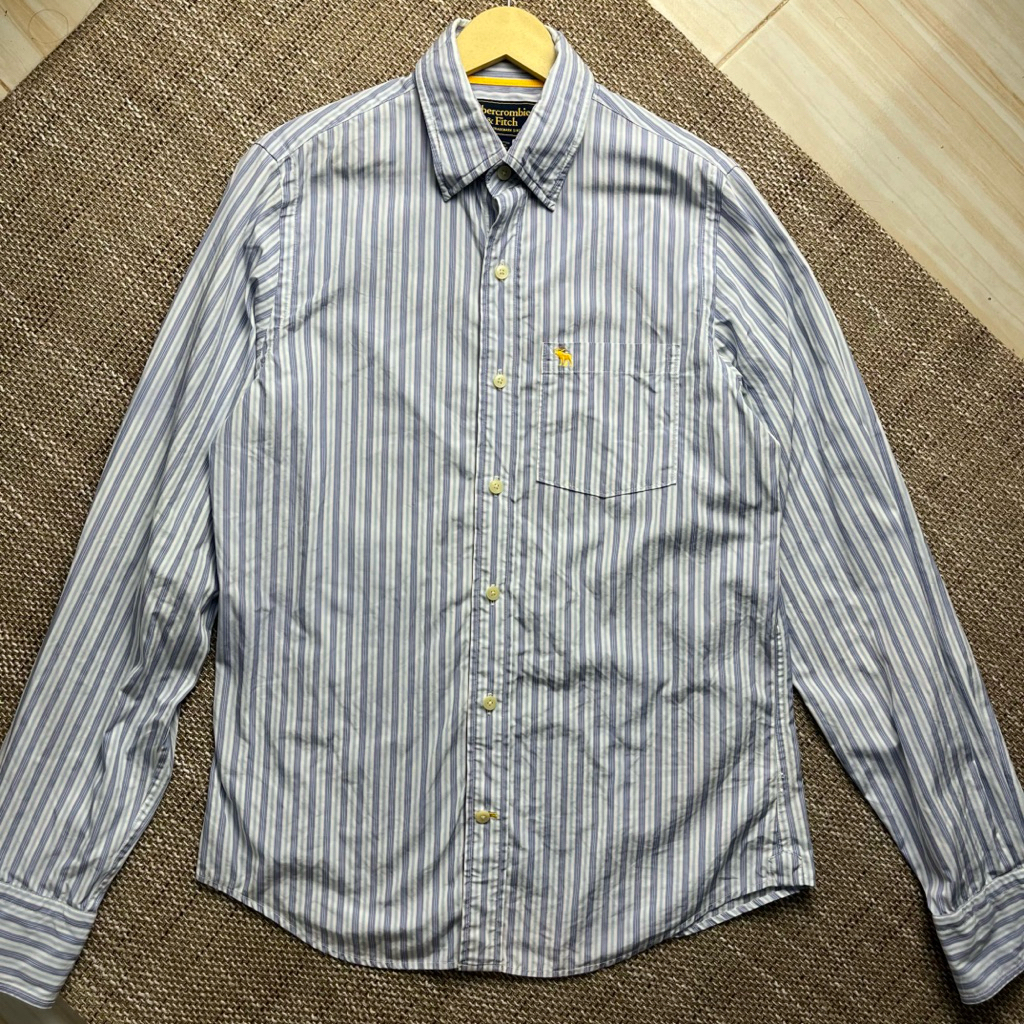 kemeja salur Abercrombie
