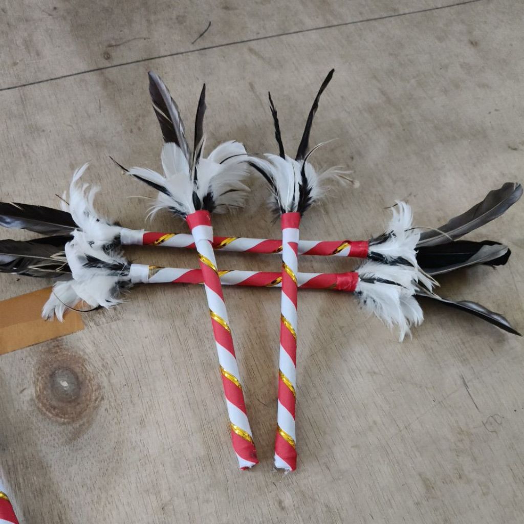 tongkat ampar ampar pisang,tongkat bambu,tongkat tari dayak,TONGKAT MERAH PUTIH,per pcs