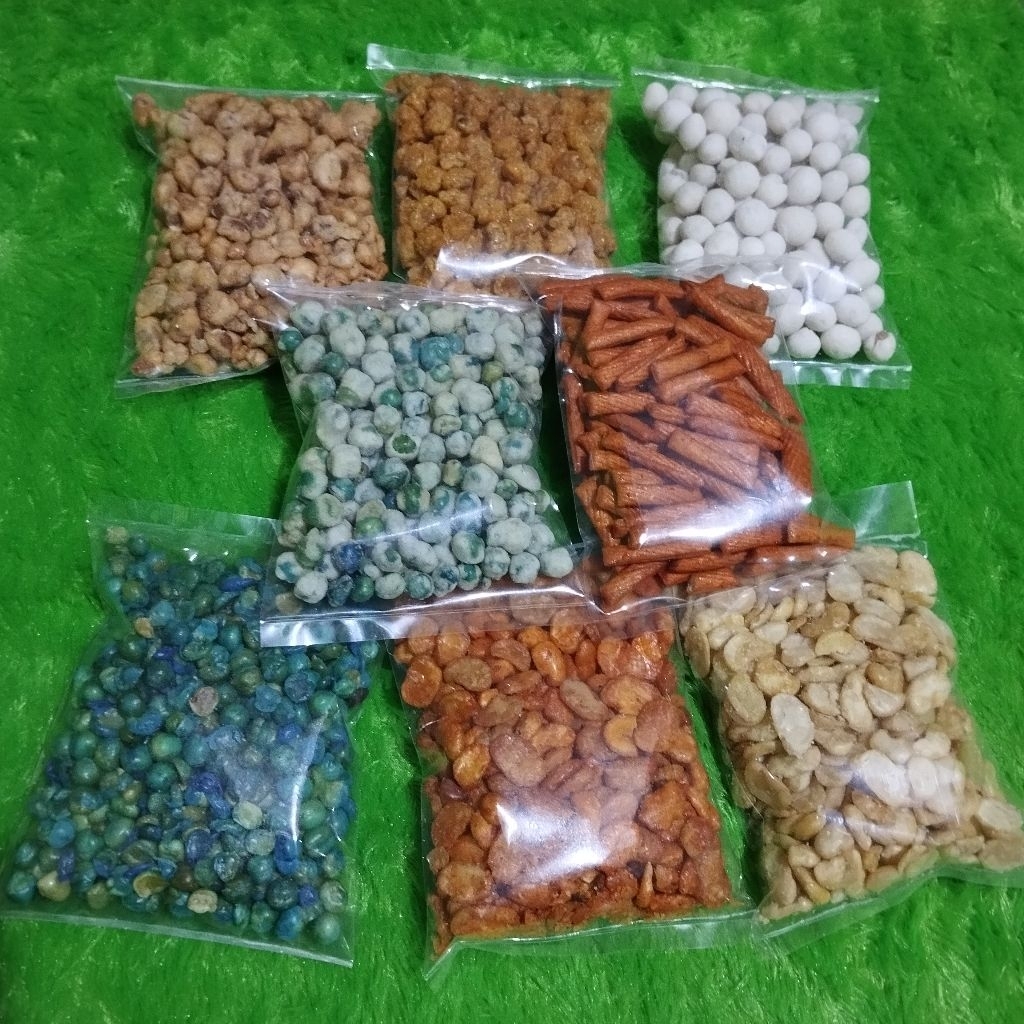 

Kacang sukro, bandung, shanghai, koro serba 5000 per pcs