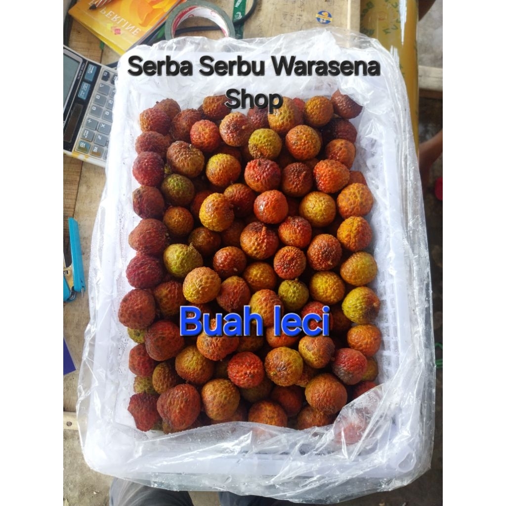 

Buah leci merah manis lezit pisan biji kecil