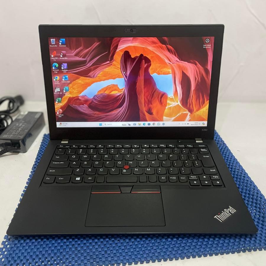 Laptop Lenovo Thinkpad X280 Core i5 GEN 8Th RAM 16/256 GB SSD