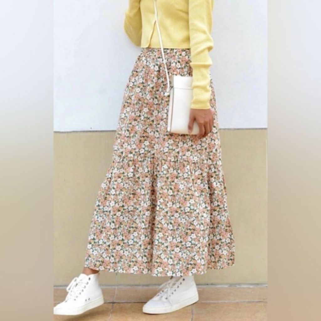 Uniqlo x Paul & Joe skirt