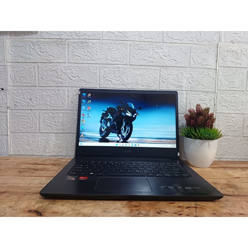 Laptop Acer Aspire A314-22,Amd Ryzen 3 3250,Ram 4Gb,Ssd 512Gb