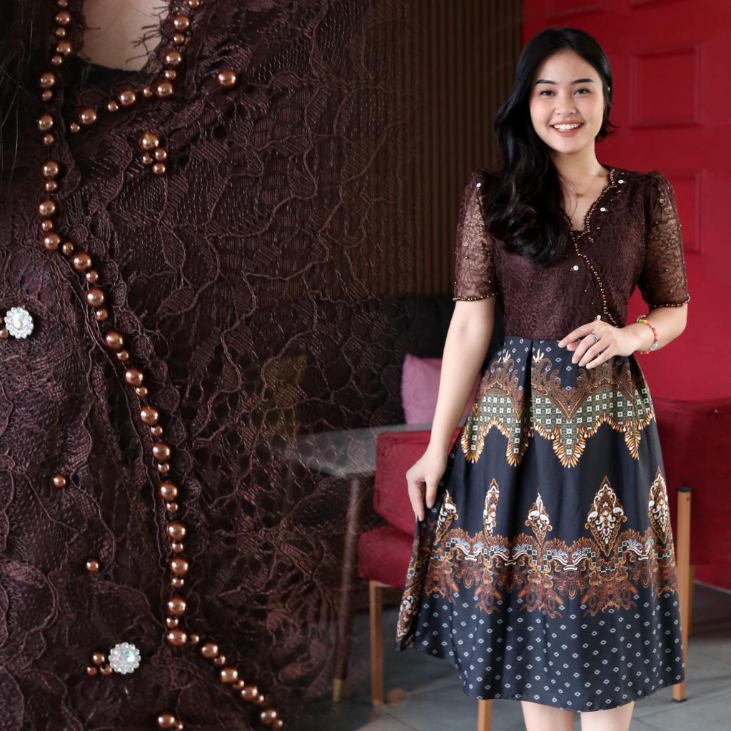 Dress Natal Couple Kemeja Batik /Dres Kondangan Bahan Brukat Mix Batik Couple/Seragam Keluarga Natal