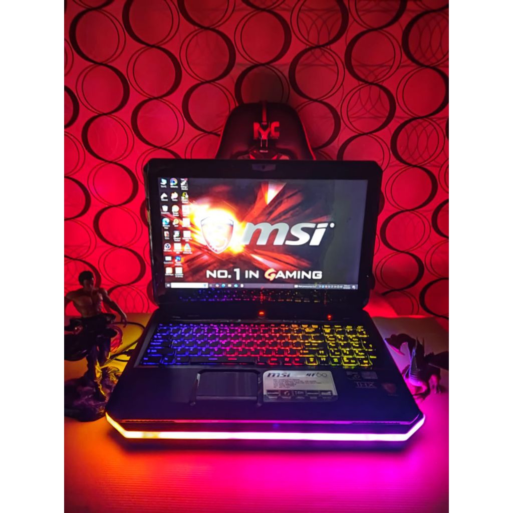 Laptop Gaming MSI DOMINATOR Core i7 RAM 20Gb SSD 120Gb HDD 750Gb DUAL VGA