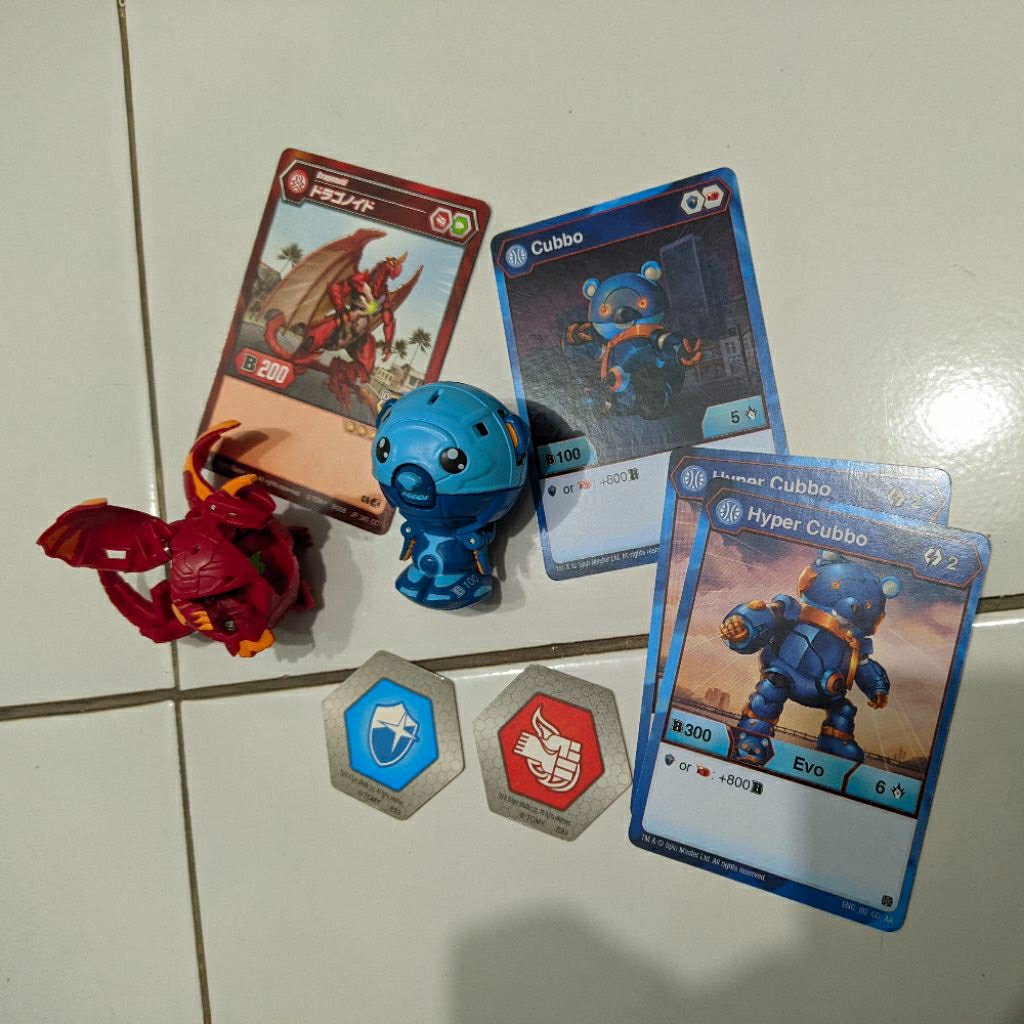 Bakugan cubbo aquos+kartu karakter+ bakucore+ dragonoid