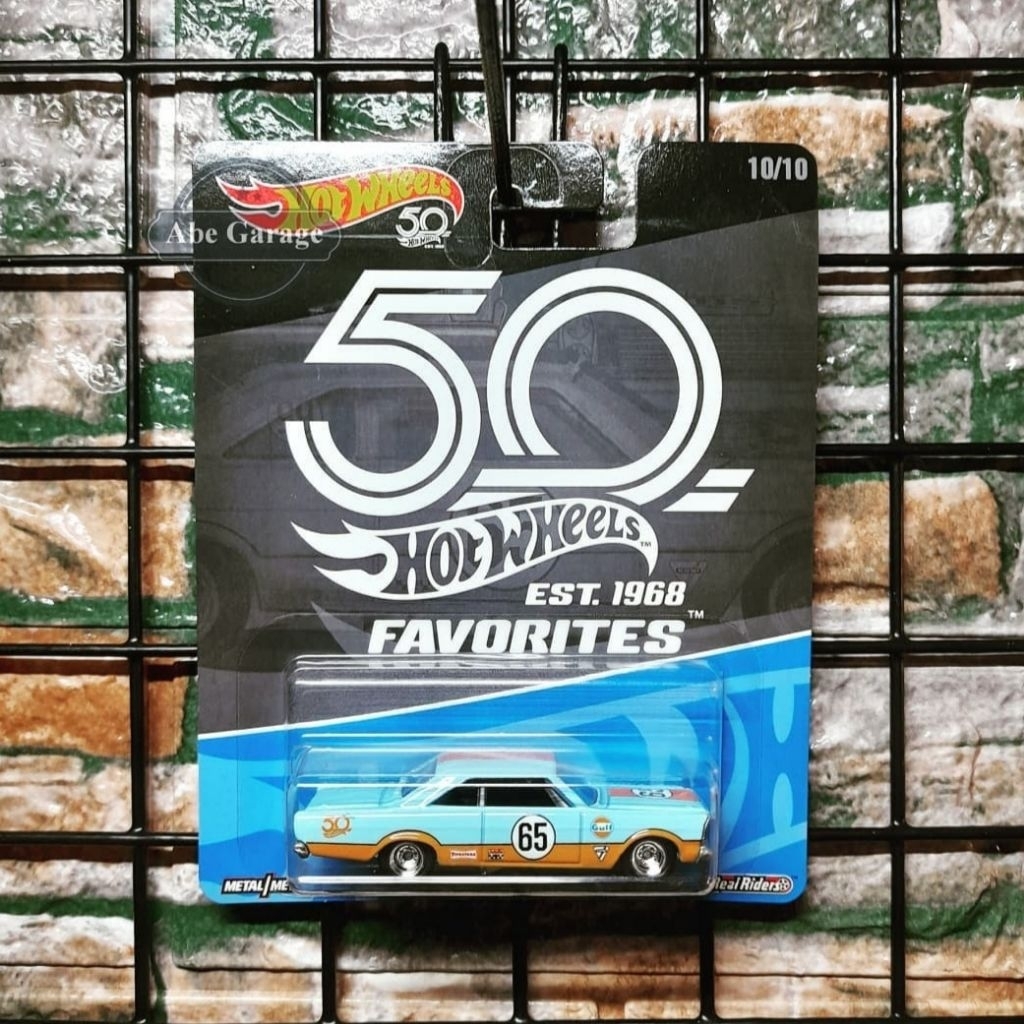 Hot Wheels 50 years Faforites '65 Ford Galaxie