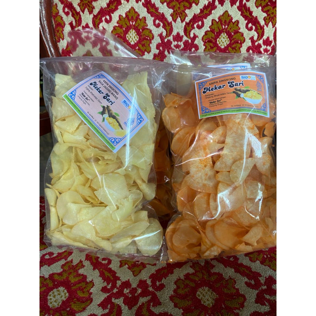

kripik singkong gurih asin original jadul,balado dan jagung manis 250 gram asli lampung.