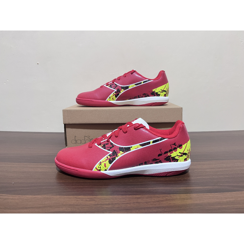 Sepatu Futsal Diadora Guscar Red Merah Original