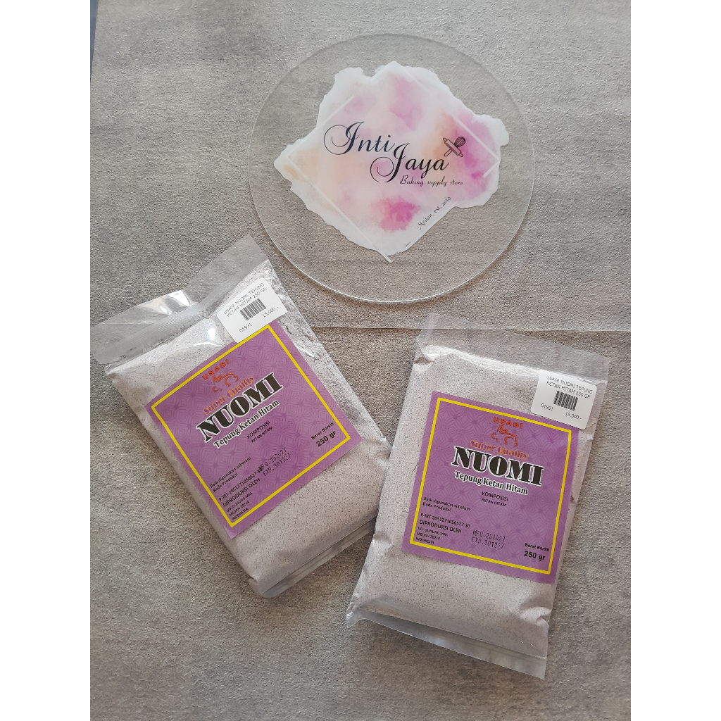 

USAGI NUOMI TEPUNG KETAN HITAM 250 GR