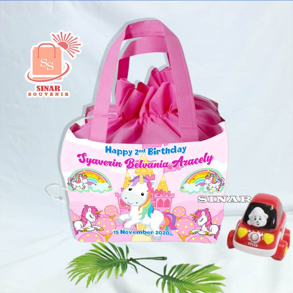 

TAS ULTAH GOODIE BAG ULTAH ANAK MODEL SERUT MUAT NASI BOX