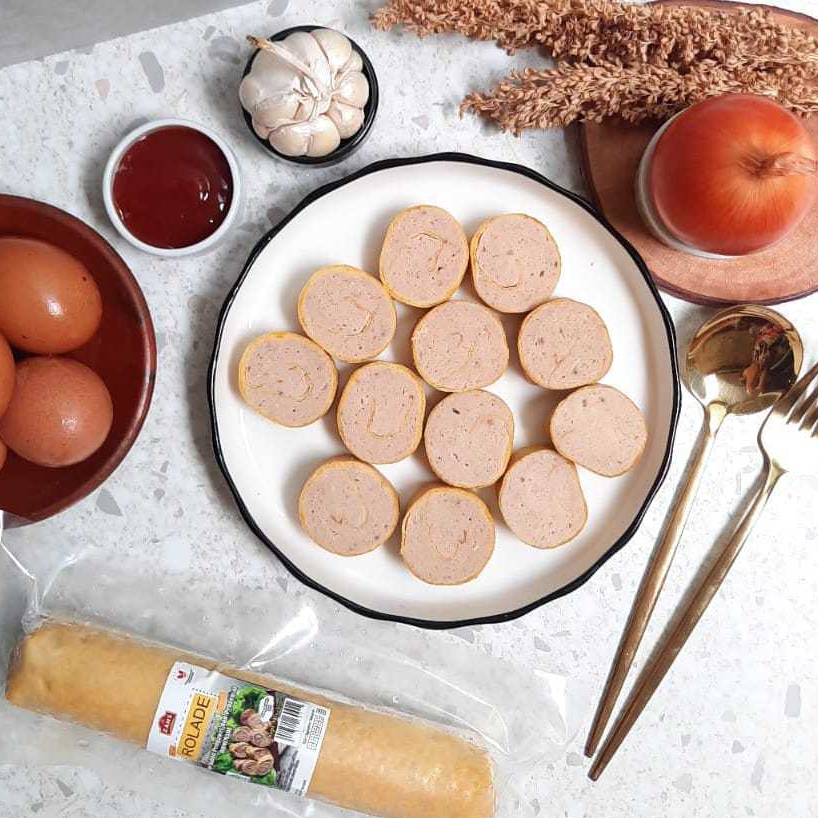 

ROLADE DAGING SAPI DAN AYAM