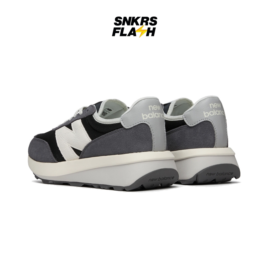 NEW BALANCE 370 Black White Sepatu Sneakers Unisex - U370AE - Size 38