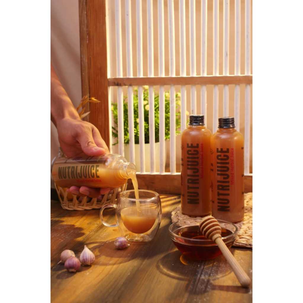 

Nutri JUICE Mixed Herbal Juice sari bawang lanang (tunggal),sari jahe merah, lemon, cuka apel & madu