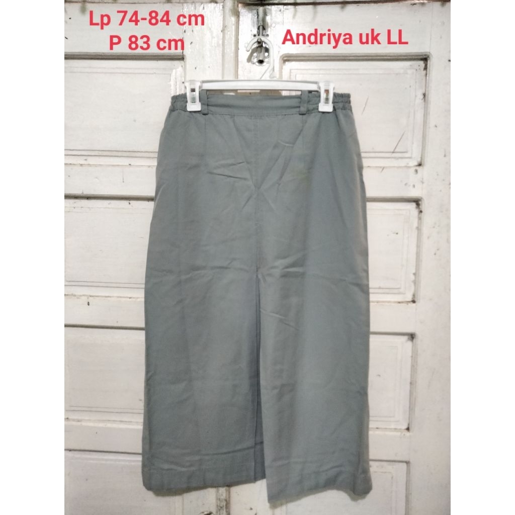 seragam sekolah prelove