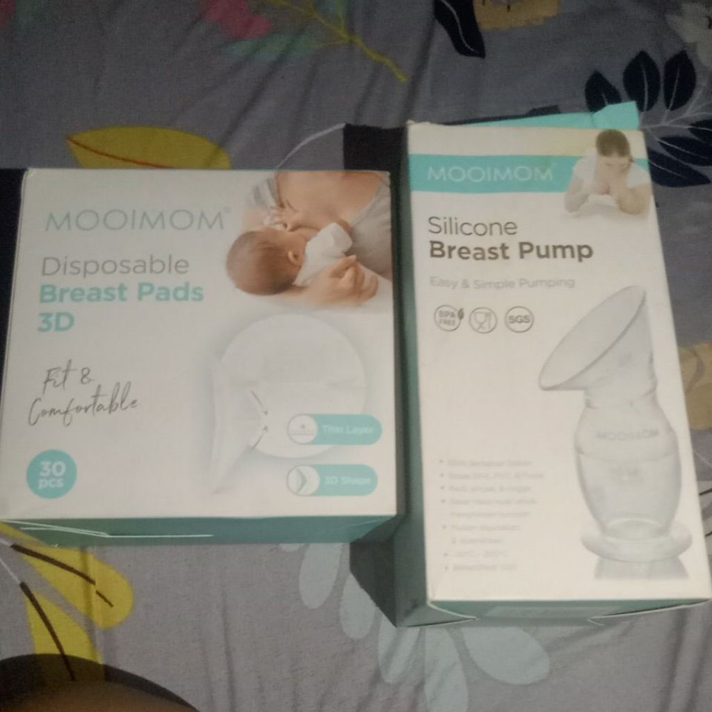 Moimoom breast pad & silicon breast pump