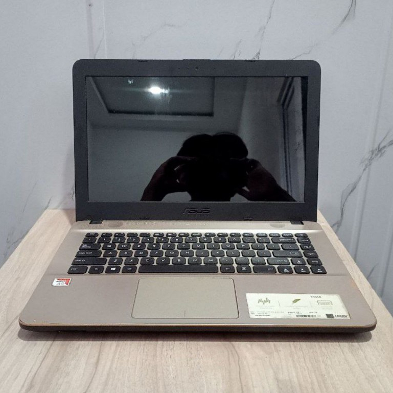 Laptop Asus X441BA AMD A4 9125 | RAM 4GB + SSD 256GB