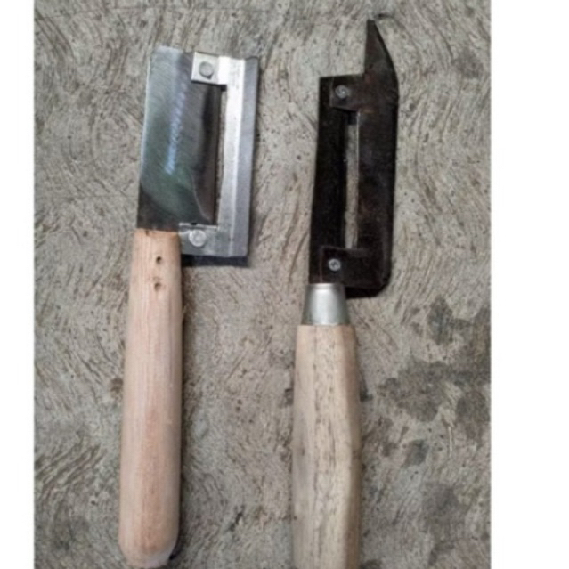 PISAU PENGUPAS KULIT KELAPA-ALAT PENGUPAS KULIT KELAPA-PENGUPAS KETELA