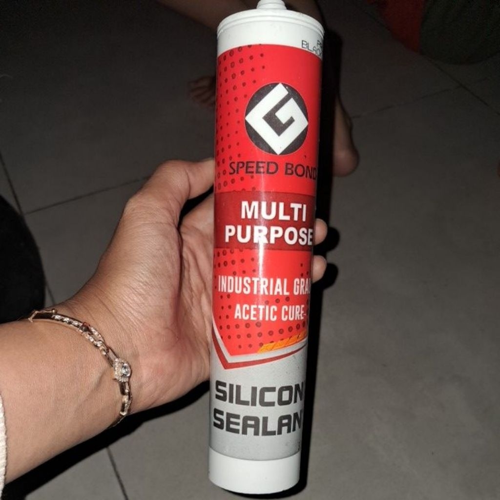 Lem Kaca Sealant Perekat
