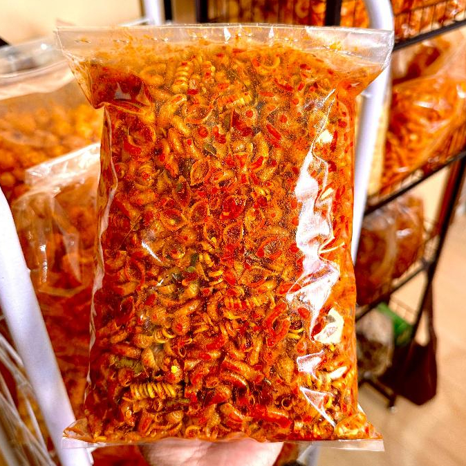 

MAKARONI PEDAS CIKRUH MIX ISI 500GR - Paket Isi Makaroni Kriuk Makaroni Kerang & Makaroni Spiral Pedas Cikruh